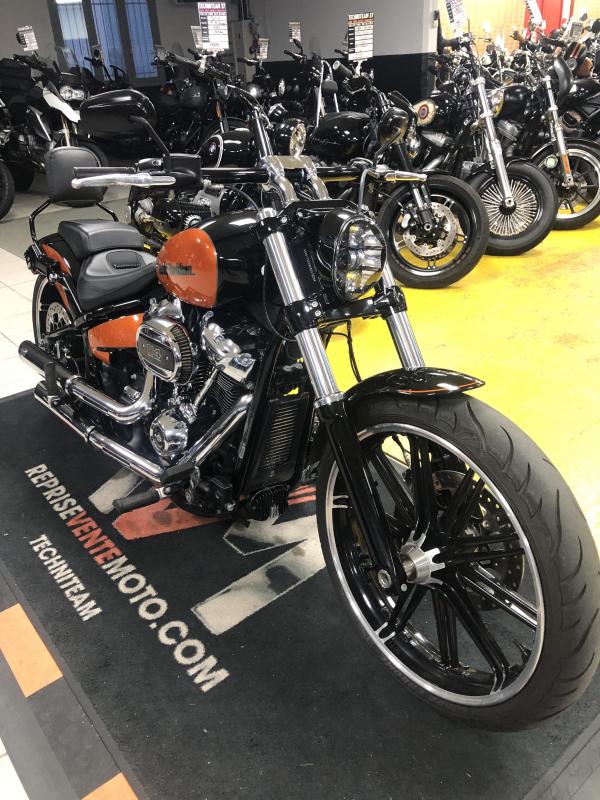 Harley Davidson BREAKOUT STAGE 2 REP.ECH.POSS 22 899