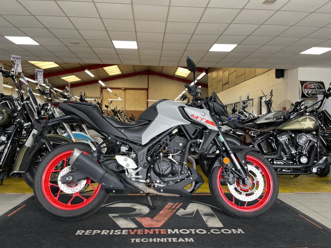 Yamaha MT 03 REP.ECH.POSS 4 299