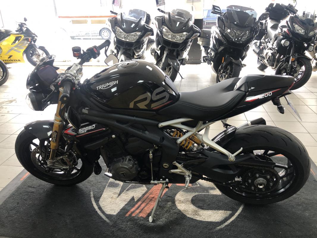 Triumph SPEED TRIPLE 1200 RS REP.ECH.POSS 13 499