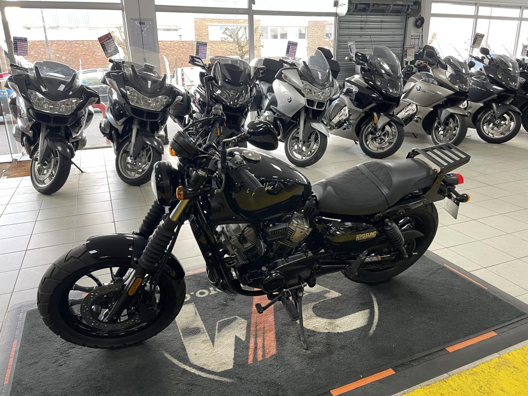 Hyosung 125 BOBBER REP.ECH.POSS 2 999