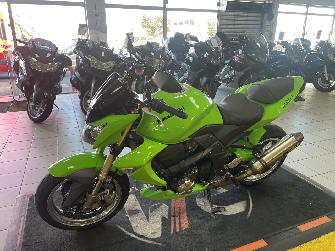 Kawasaki Z1000 REP.ECH.POSS 4 899