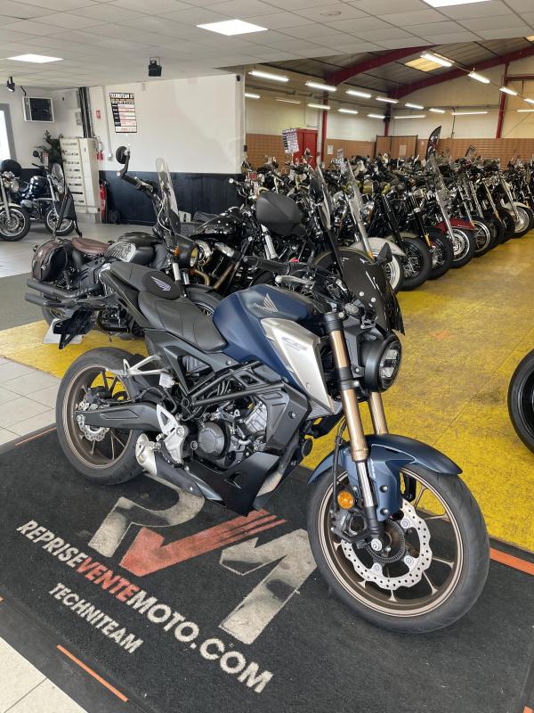 Honda CB125R REP.ECH.POSS 3 999