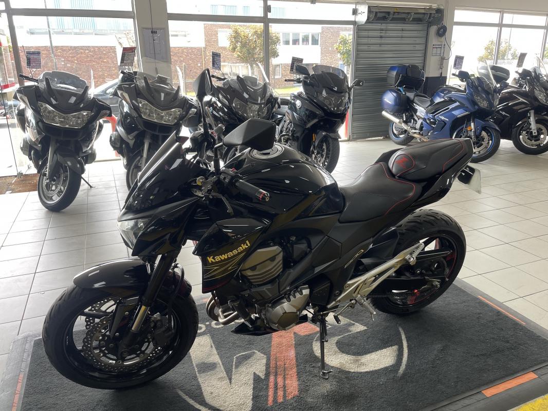 Kawasaki Z800E A2 REP.ECH.POSS 5 599