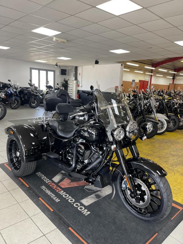 Harley Davidson 1868 FREEWHEELER TRI GLIDE REP.ECH.POSS 30 999