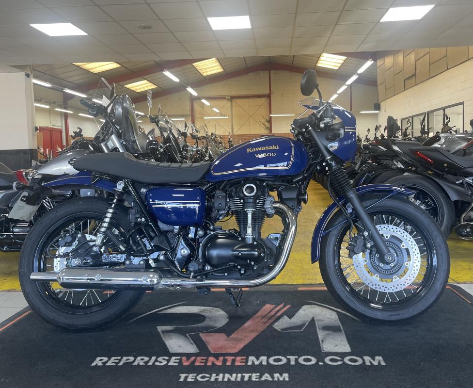 Kawasaki W800 CAFE RACER REP.ECH.POSS 6499€