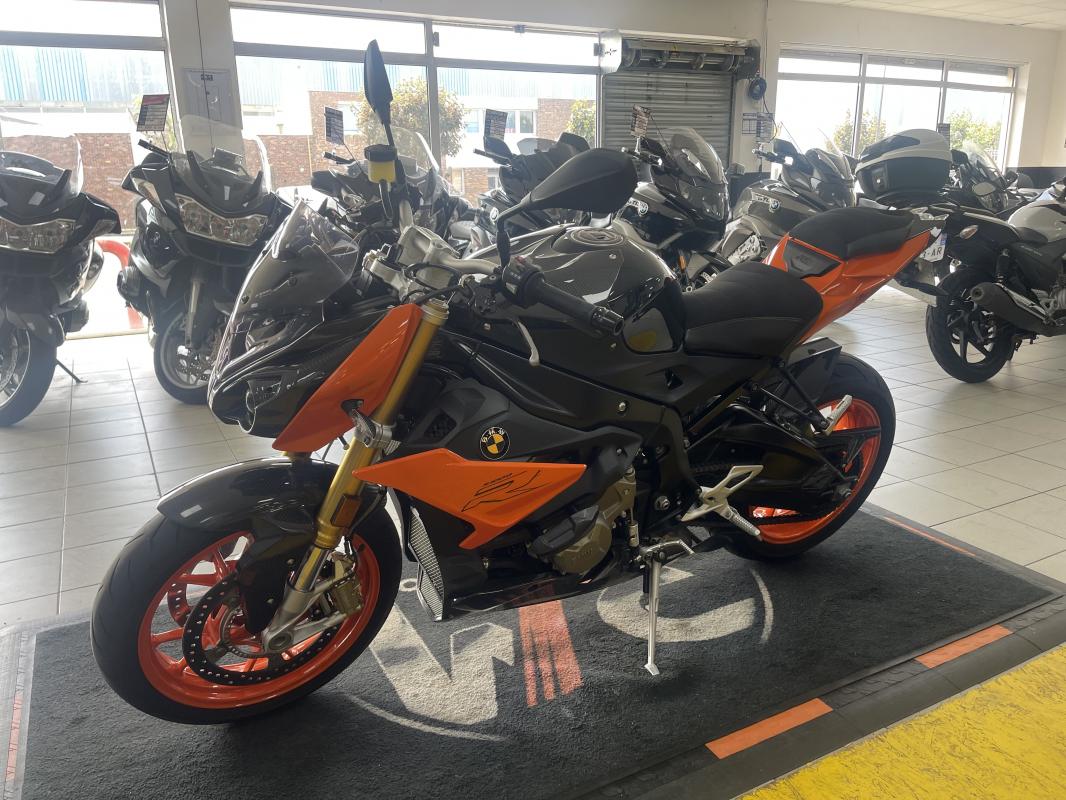 BMW S1000R REP.ECH.POSS 12 999