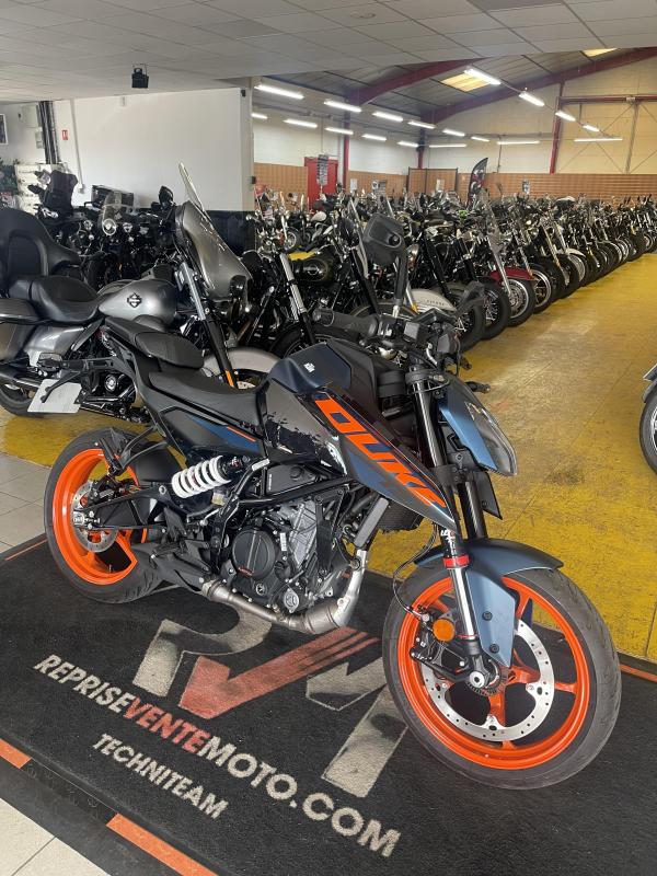 KTM 125 DUKE SEULEMENT 420 KMS REP.ECH.POSS 4 299