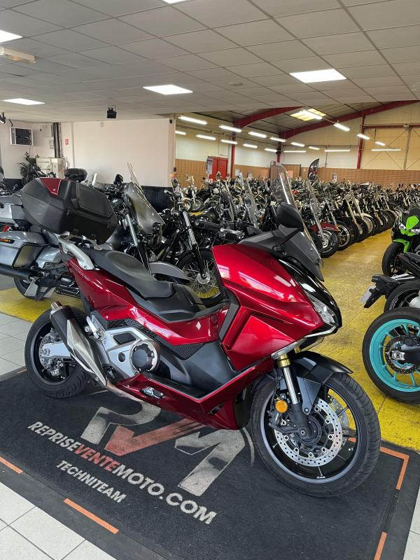 Honda 750 FORZA REP.ECH.POSS 7 599