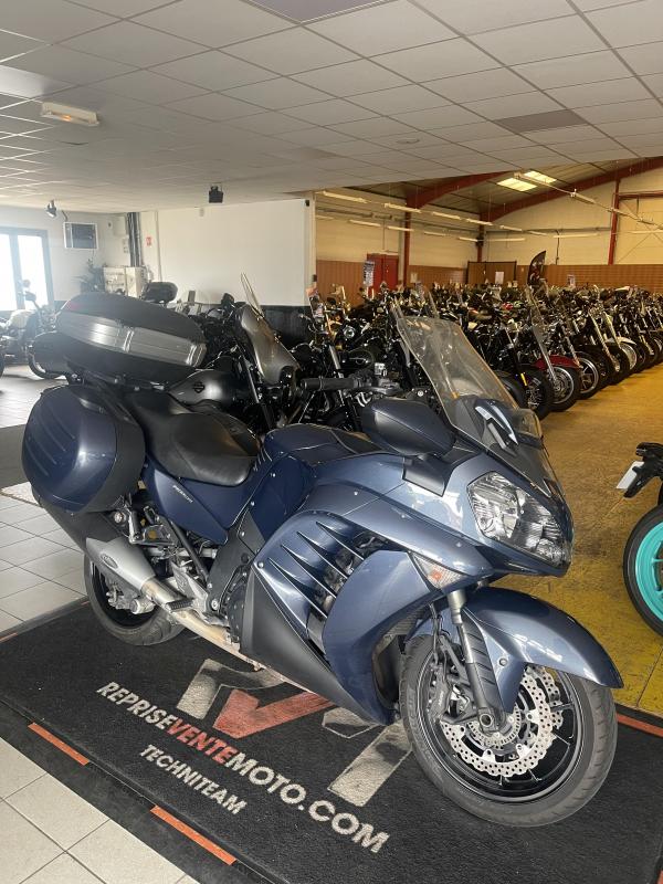 Kawasaki 1400 GTR REP.ECH.POSS 7 999