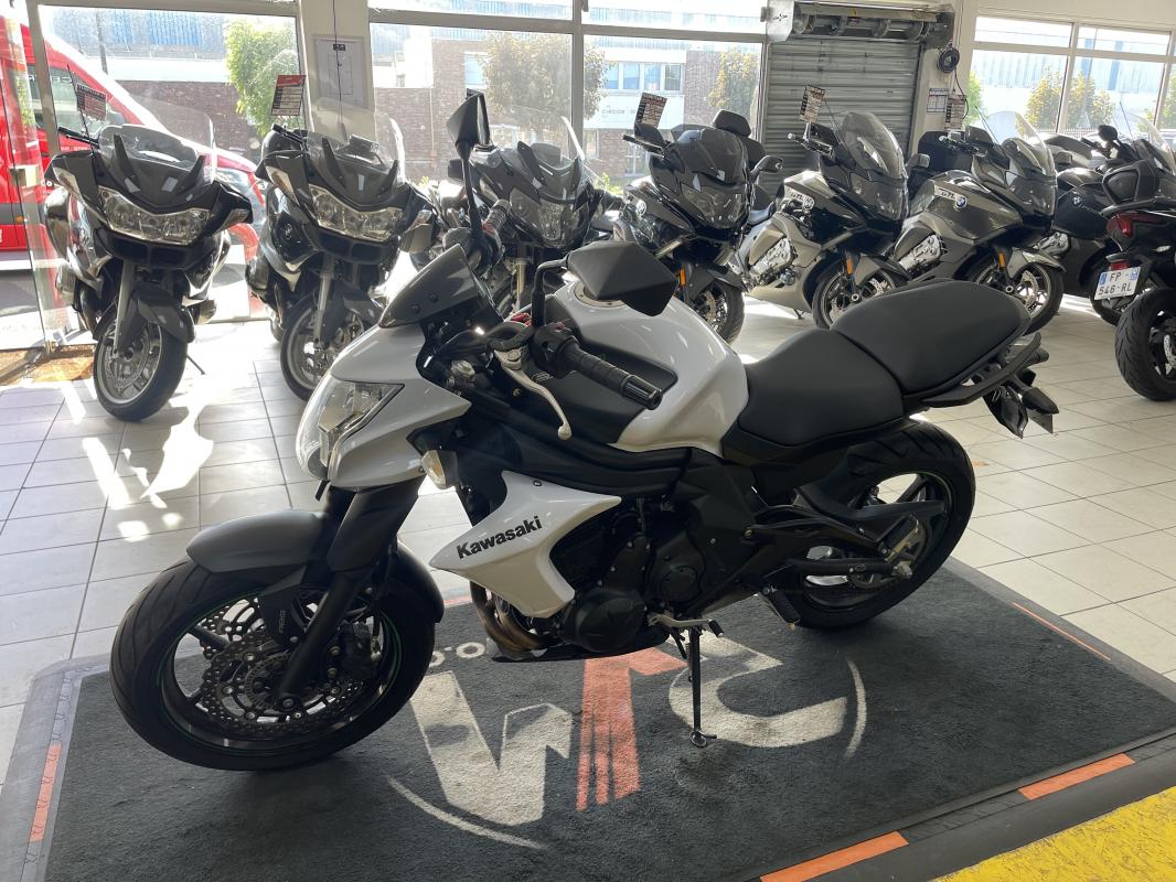 Kawasaki ER6N 650 BRIDABLE A2 TRES FAIBLE KILOMETRAGE REP.E 4 999
