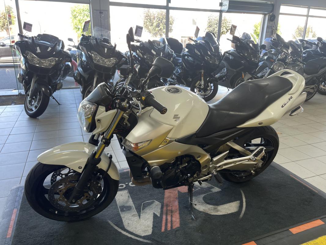 Suzuki 600 GSR REP.ECH.POSS 2 699
