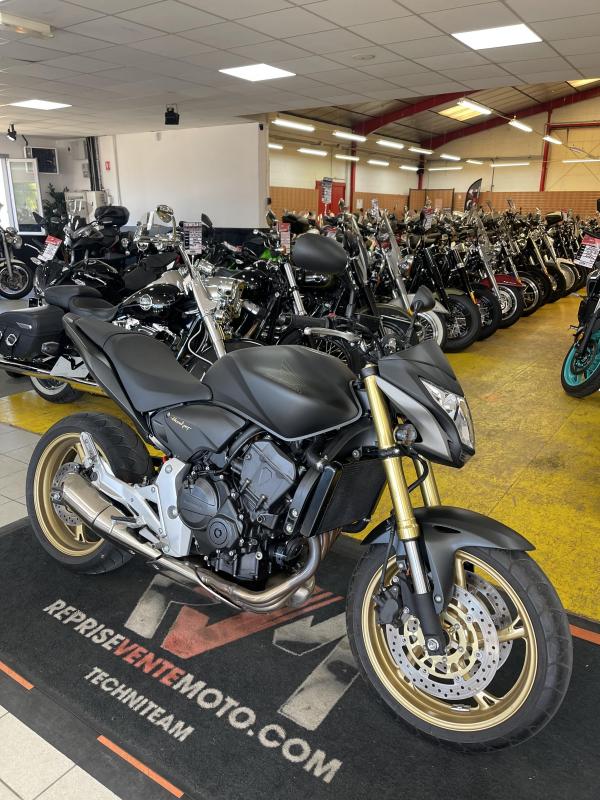 Honda 600 HORNET REP.ECH.POSS 4 699