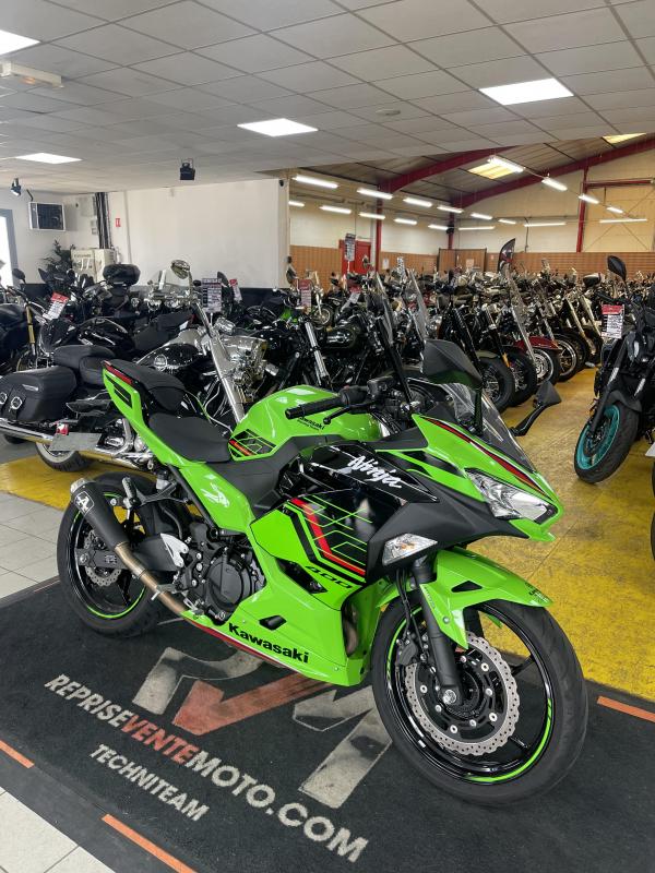 Kawasaki NINJA 400 REP.ECH.POSS 5 499