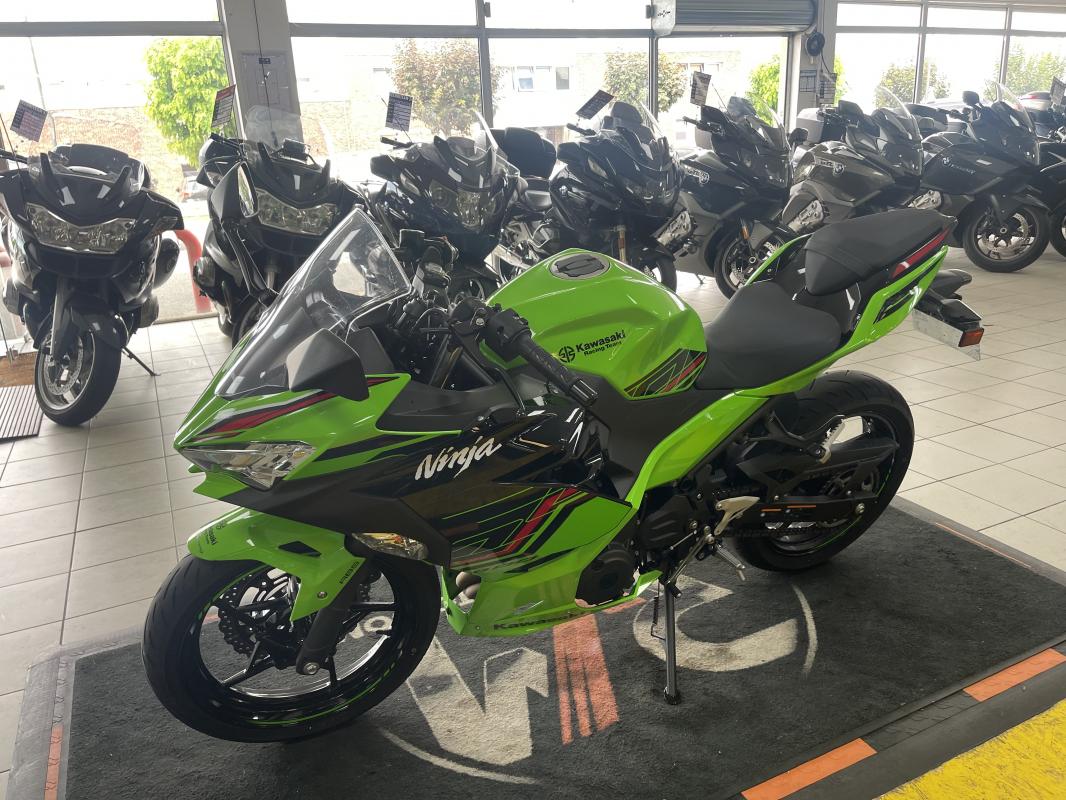 Kawasaki NINJA 400 REP.ECH.POSS 5 499