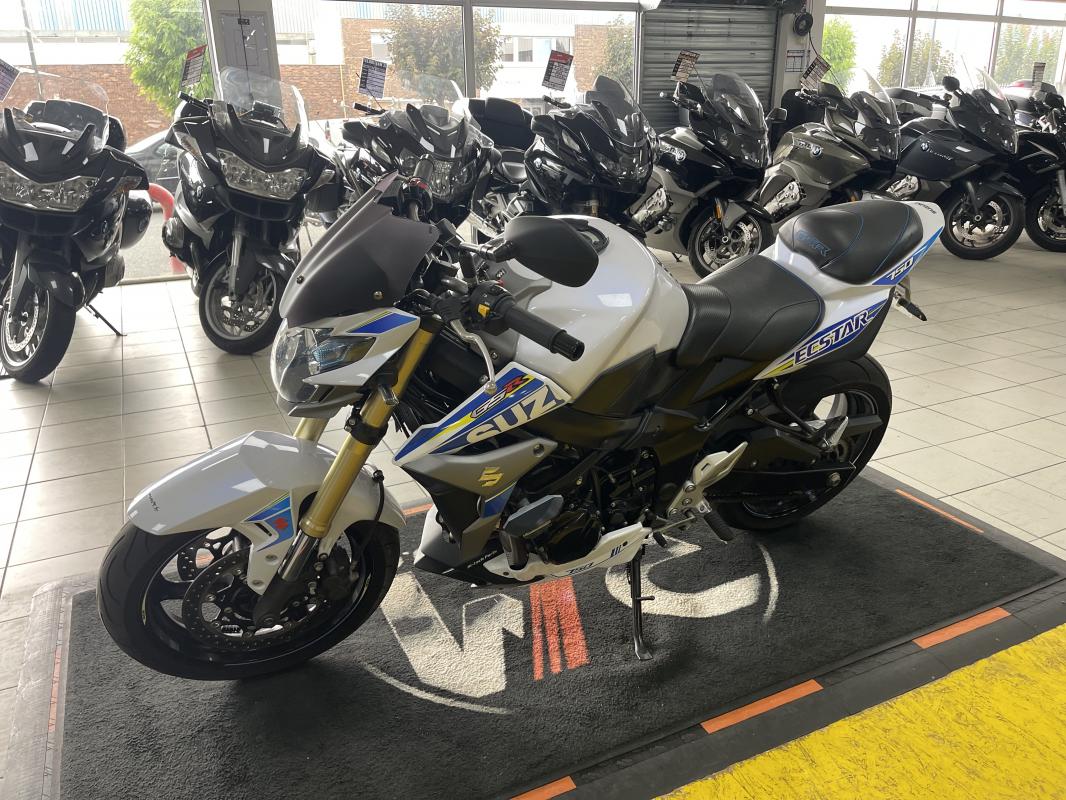 Suzuki 750 GSR REP.ECH.POSS 3 999