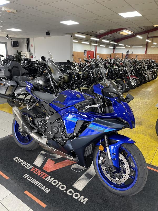 Yamaha YZF R1 REP.ECH.POSS 20 499