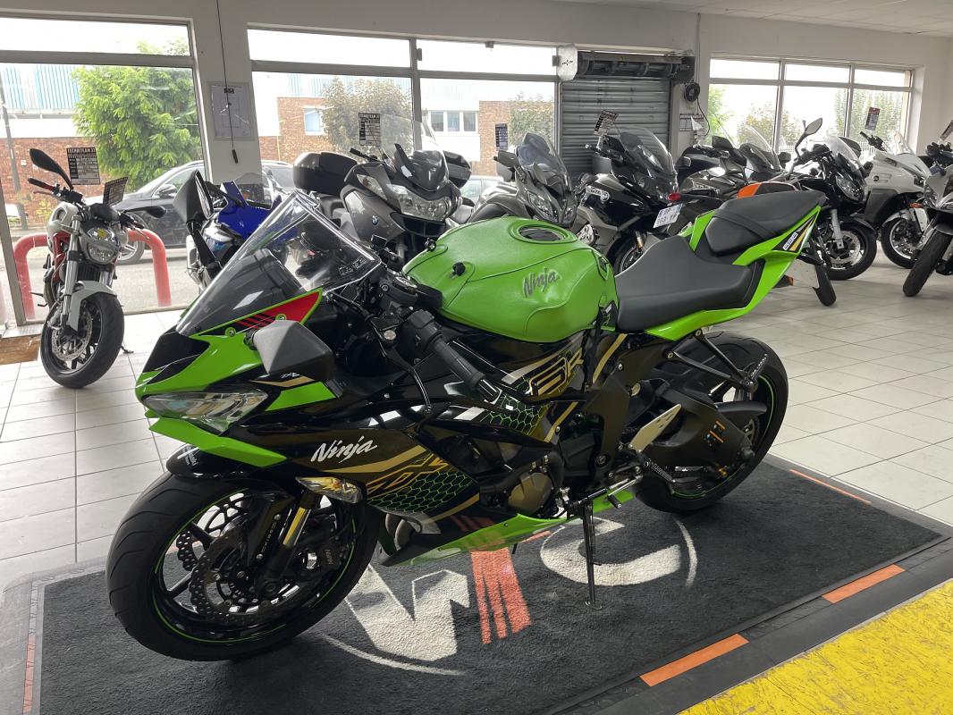 Kawasaki ZX6R REP.ECH.POSS 9 199