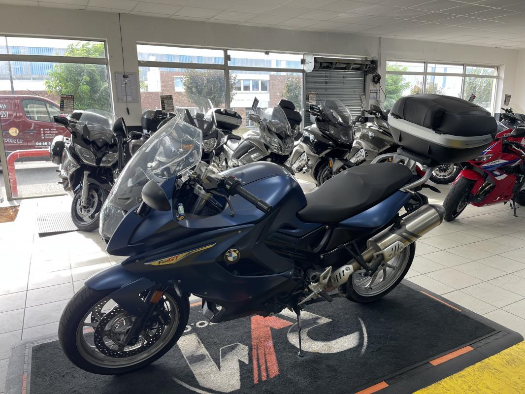 BMW F800GT REP.ECH.POSS 6 399