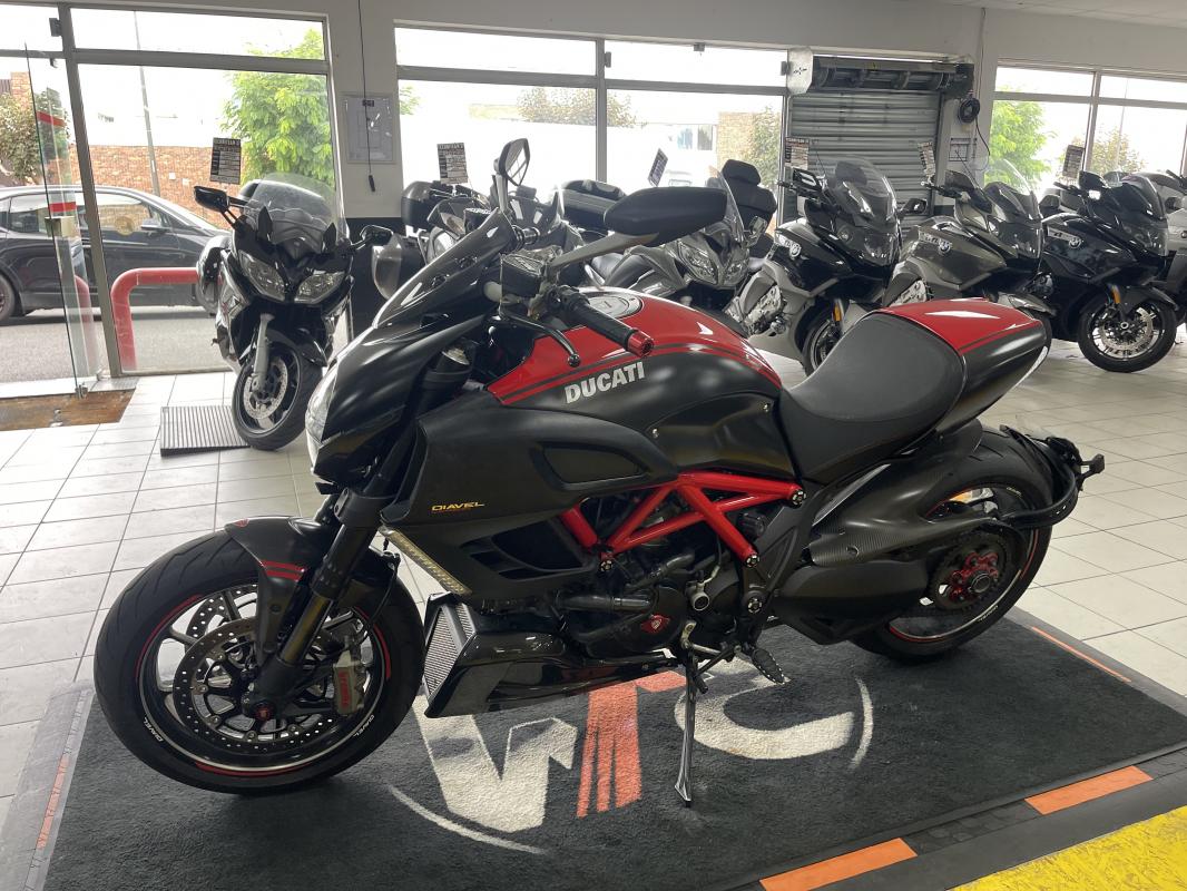 Ducati 1200 DIAVEL REP.ECH.POSS 7 999