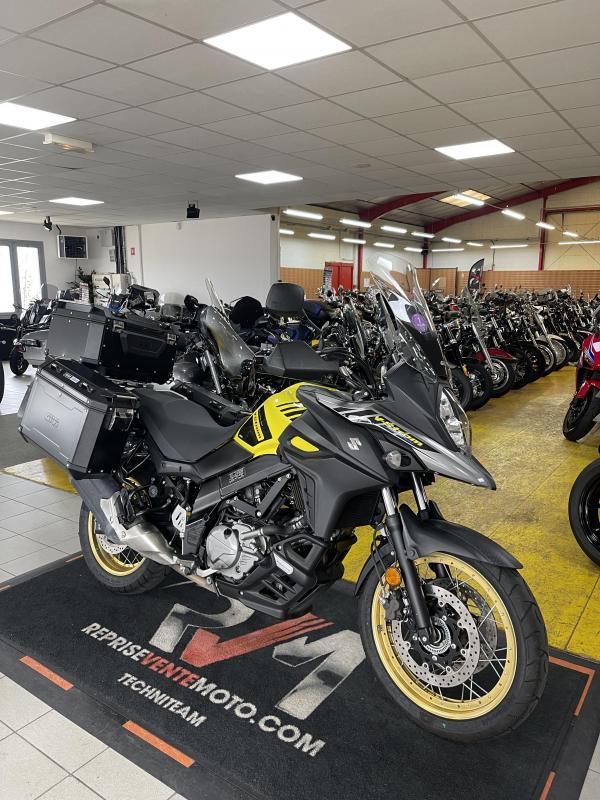 Suzuki 650 V-STROM XT REP.ECH.POSS 5 999