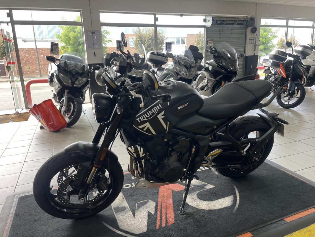 Triumph 660 TRIDENT BRIDABLE A2 REP.ECH.POSS 6 499