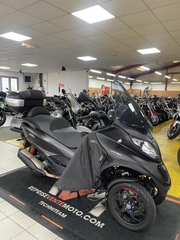 Piaggio MP3 500 HPE REP.ECH.POSS 5 299