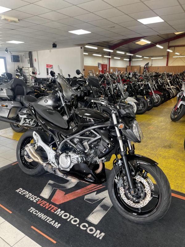 Suzuki 650 GLADIUS POSS A2 REP.ECH.POSS 2 799