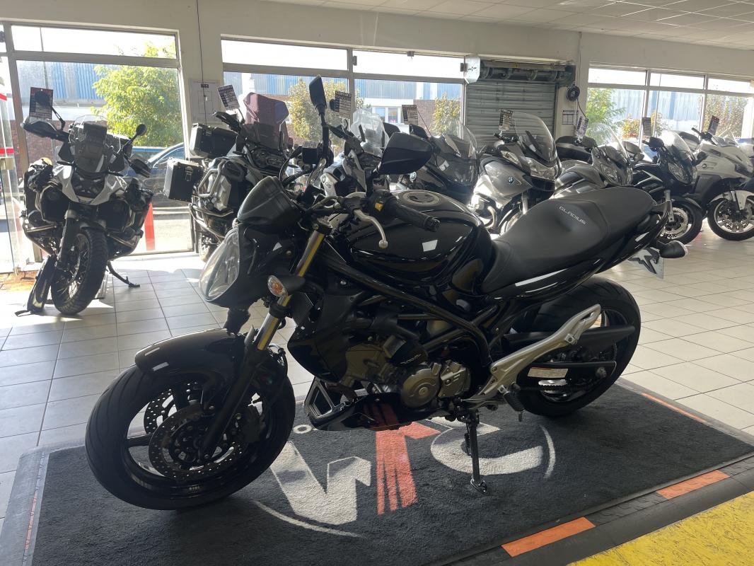 Suzuki 650 GLADIUS POSS A2 REP.ECH.POSS 2 799