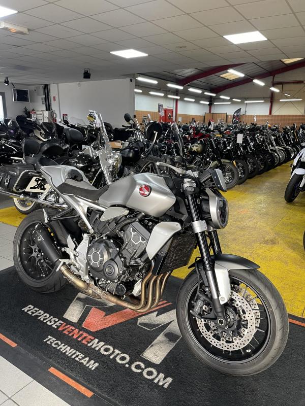 Honda CB1000R REP.ECH.POSS 8 699