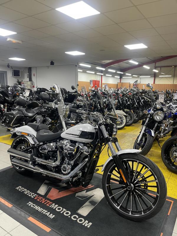 Harley Davidson SOFTAIL BREAKOUT 1923 REP.ECH.POSS 25 499