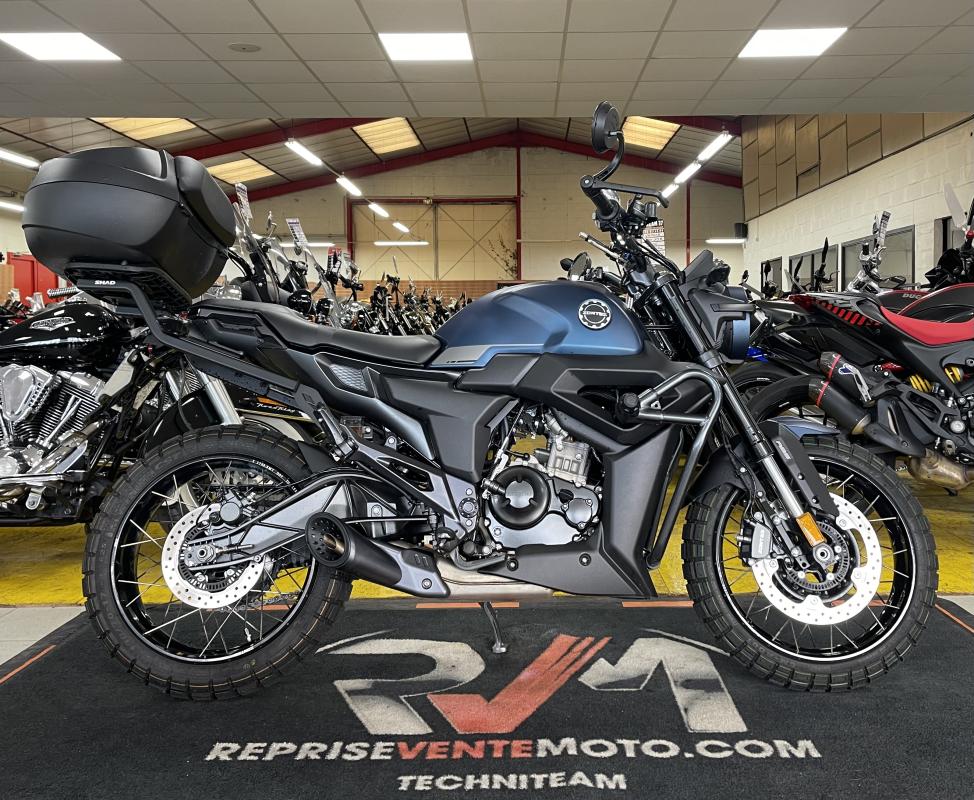 Zontes 125 SCRAMBLER REP.ECH.POSS 2899€