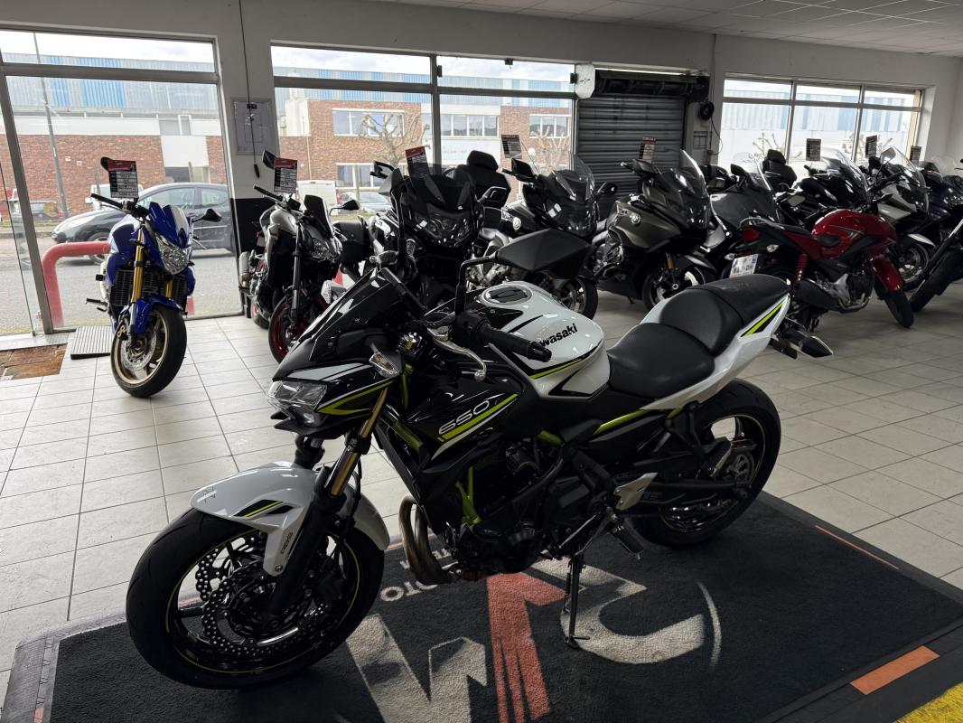 Kawasaki Z650 BRIDABLE A2 REP.ECH.POSS 5 799