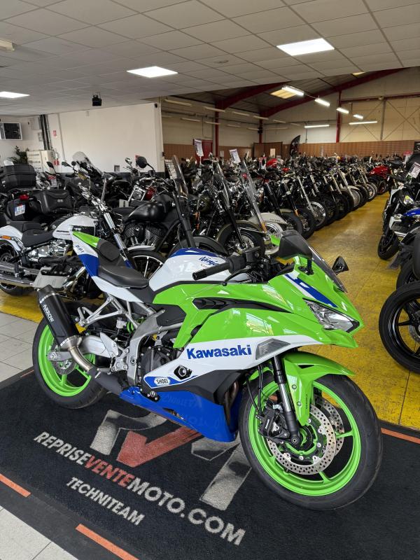 Kawasaki ZX4RR 40EME ANNIVERSAIRE REP.ECH.POSS 7 499