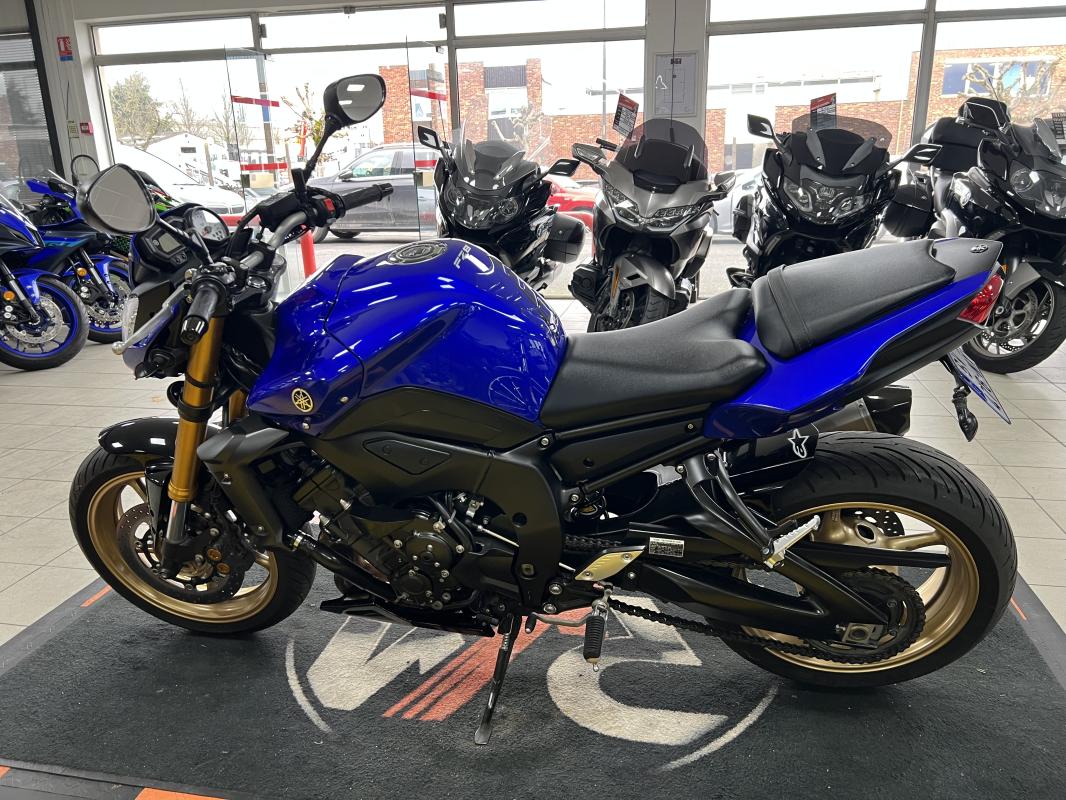 Yamaha FZ8 NAKED REP.ECH.POSS 3 999