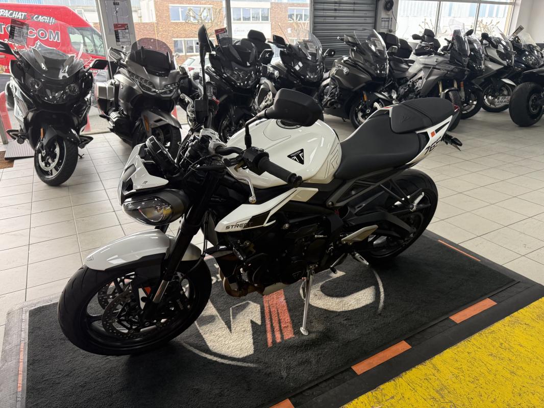 Triumph 765 STREET TRIPLE R A2 REP.ECH.POSS 8 199