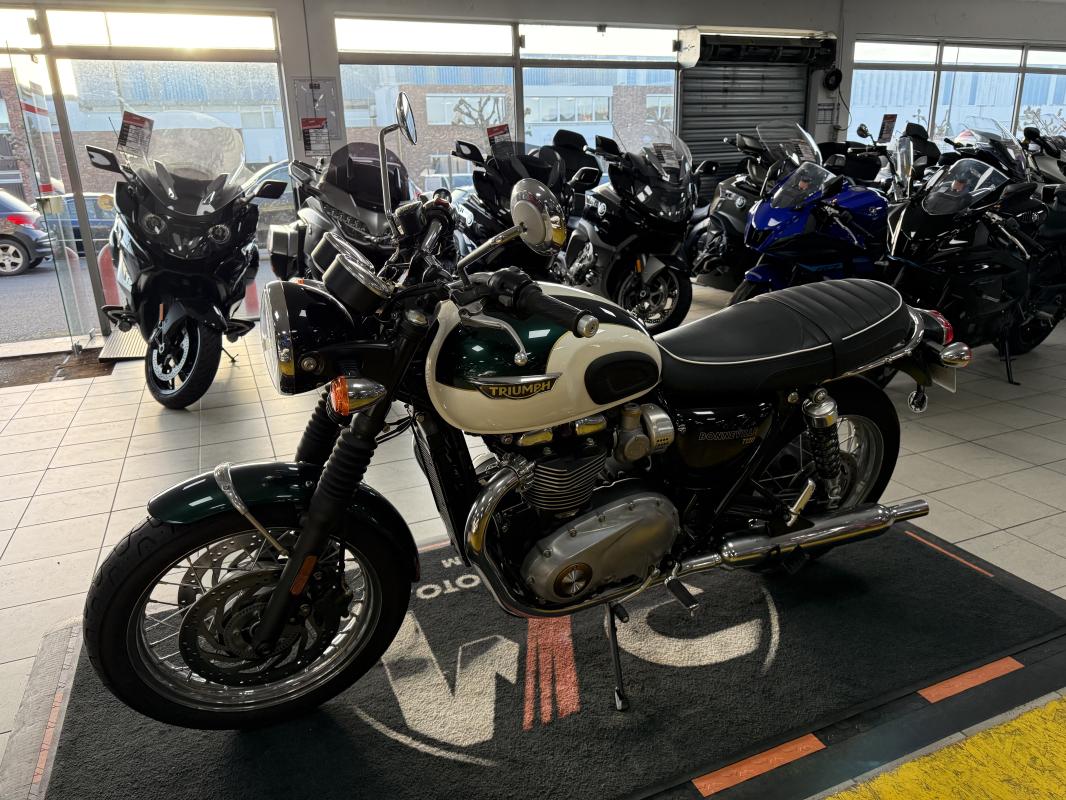 Triumph T120 REP.ECH.POSS 7 299