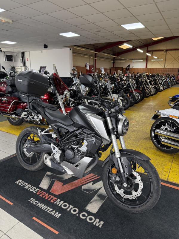 Honda CB125R REP.ECH.POSS 3 199