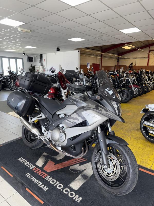 Honda VFR 800 X REP.ECH.POSS 6 299