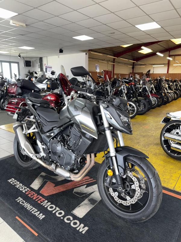 Honda 750 HORNET REP.ECH.POSS 6 399