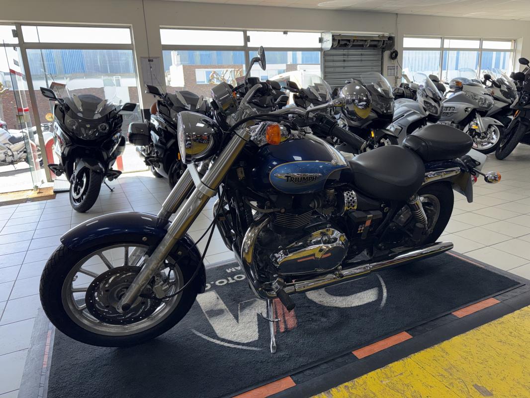 Triumph AMERICA REP.ECH.POSS 3 299