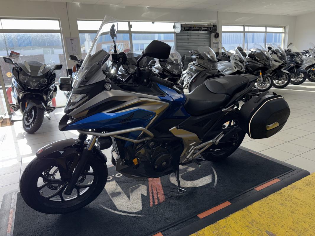 Honda NC750X DCT REP.ECH.POSS 6 999