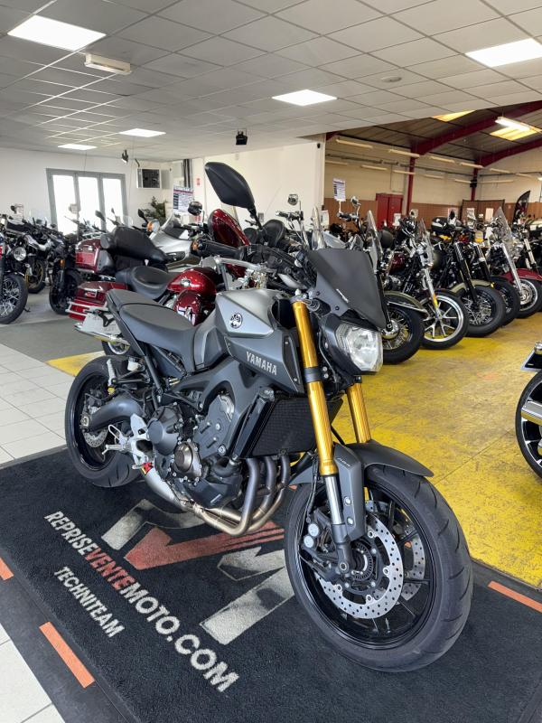 Yamaha MT09 REP.ECH.POSS 6 699