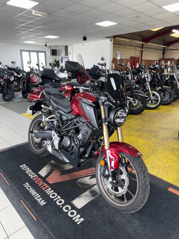 Honda CB125R REP.ECH.POSS 4 499