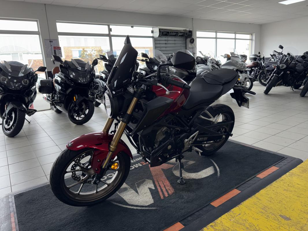 Honda CB125R REP.ECH.POSS 4 499