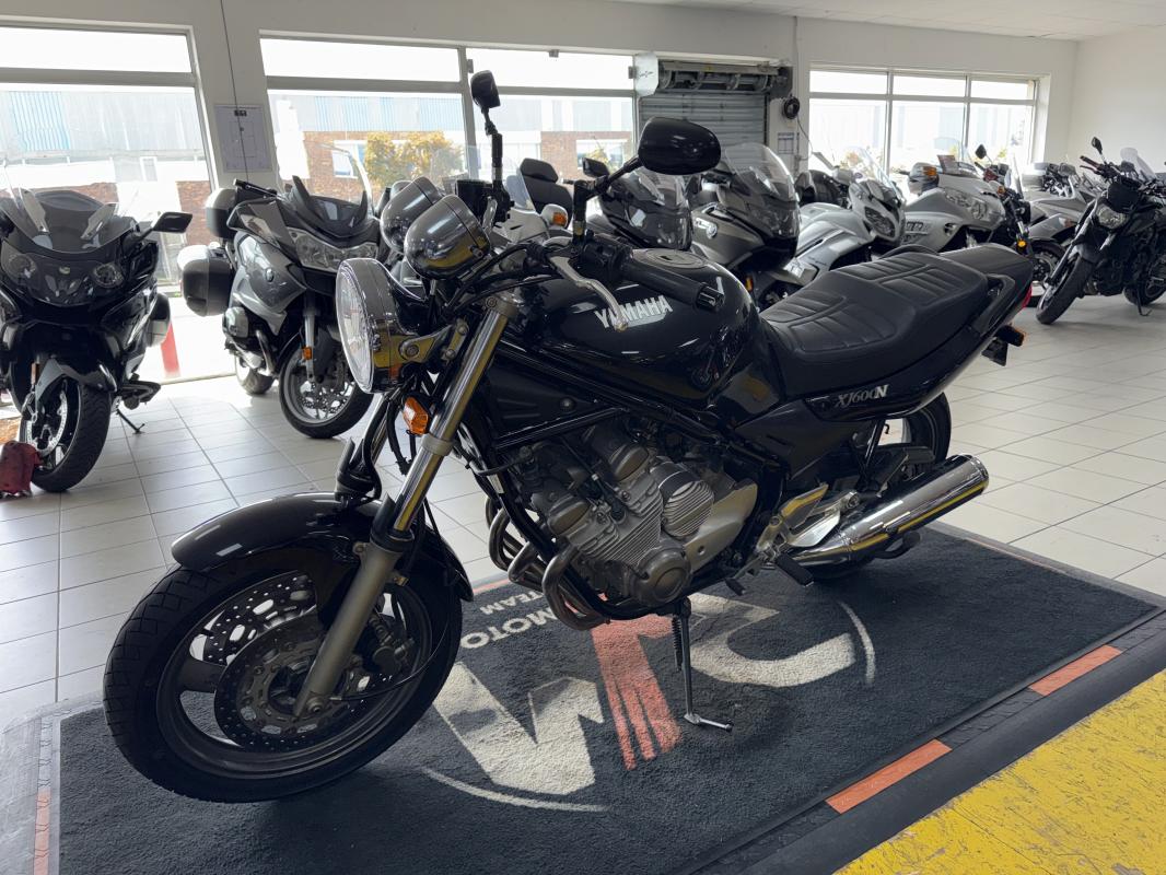 Yamaha XJ6 REP.ECH.POSS 1 899