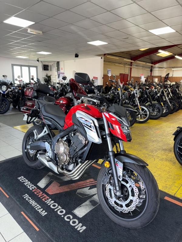 Honda CB650F SEULEMENT 1000 KMS REP.ECH.POSS 4 699