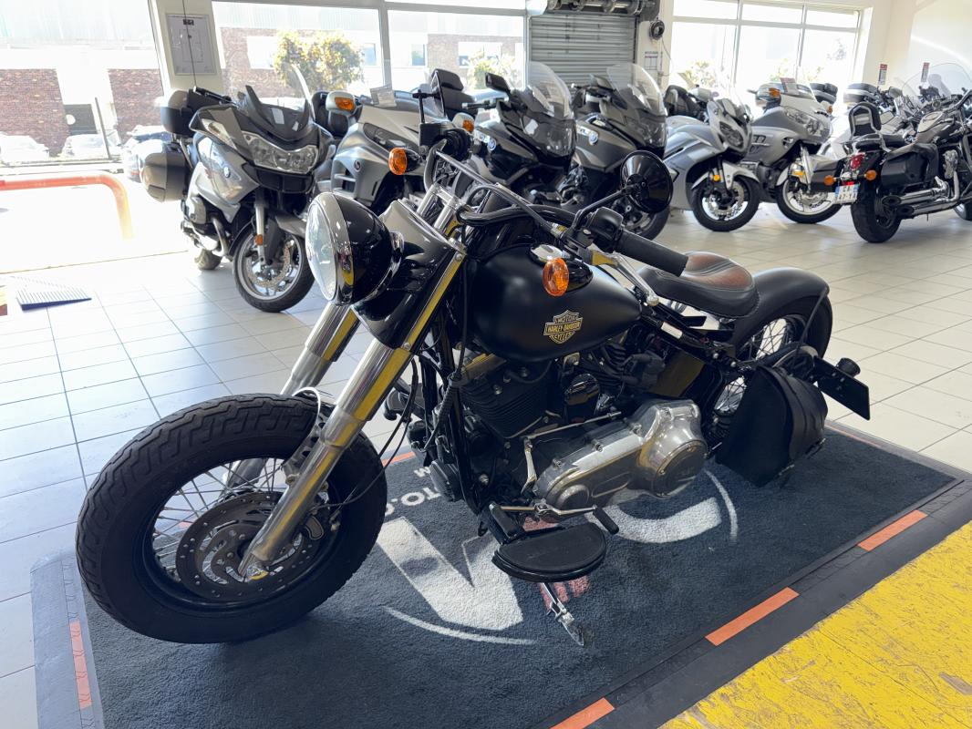 Harley Davidson SOFTAIL SLIM 1690 REP.ECH.POSS 10 899