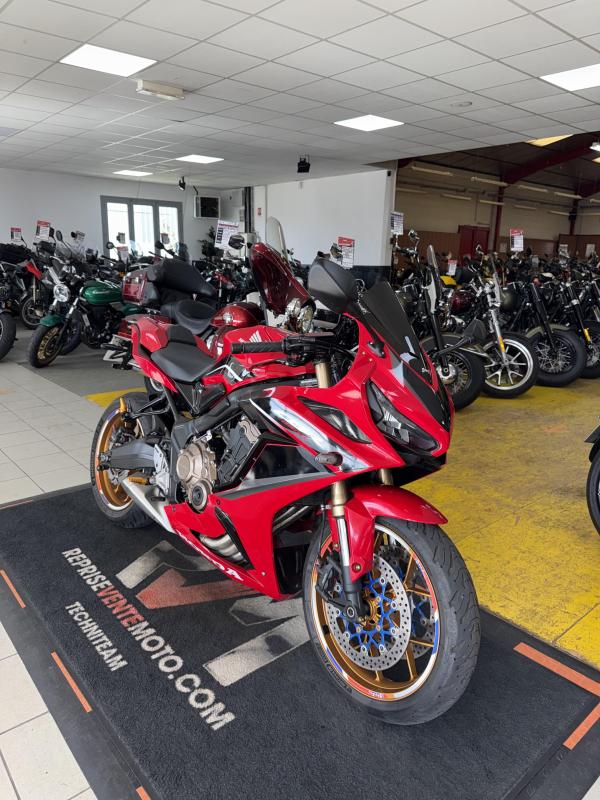 Honda CBR 650 R REP.ECH.POSS 7 799