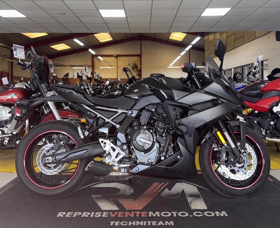 Suzuki GSX-8R REP.ECH.POSS 7599€