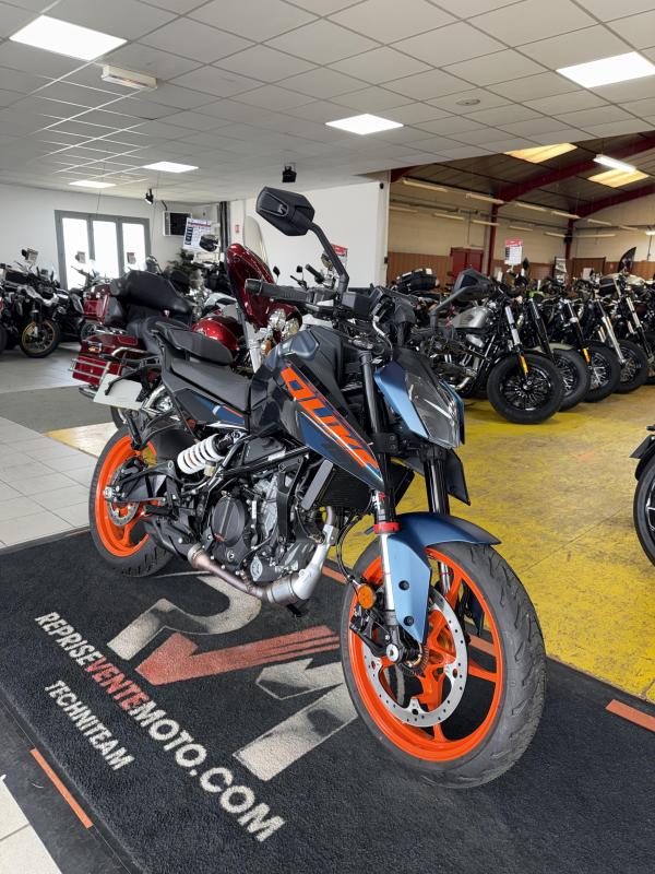 KTM 125 DUKE REP.ECH.POSS 4 399